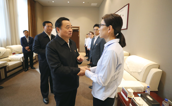 郝鹏、、、国资、、、央企、、、国资委、、、书记、、、主任、、、国企、、、企业刷新