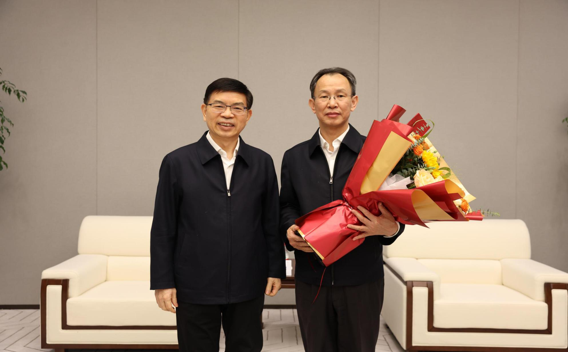 张玉卓、、国资、、央企、、国资委、、书记、、主任、、国企、、企业刷新