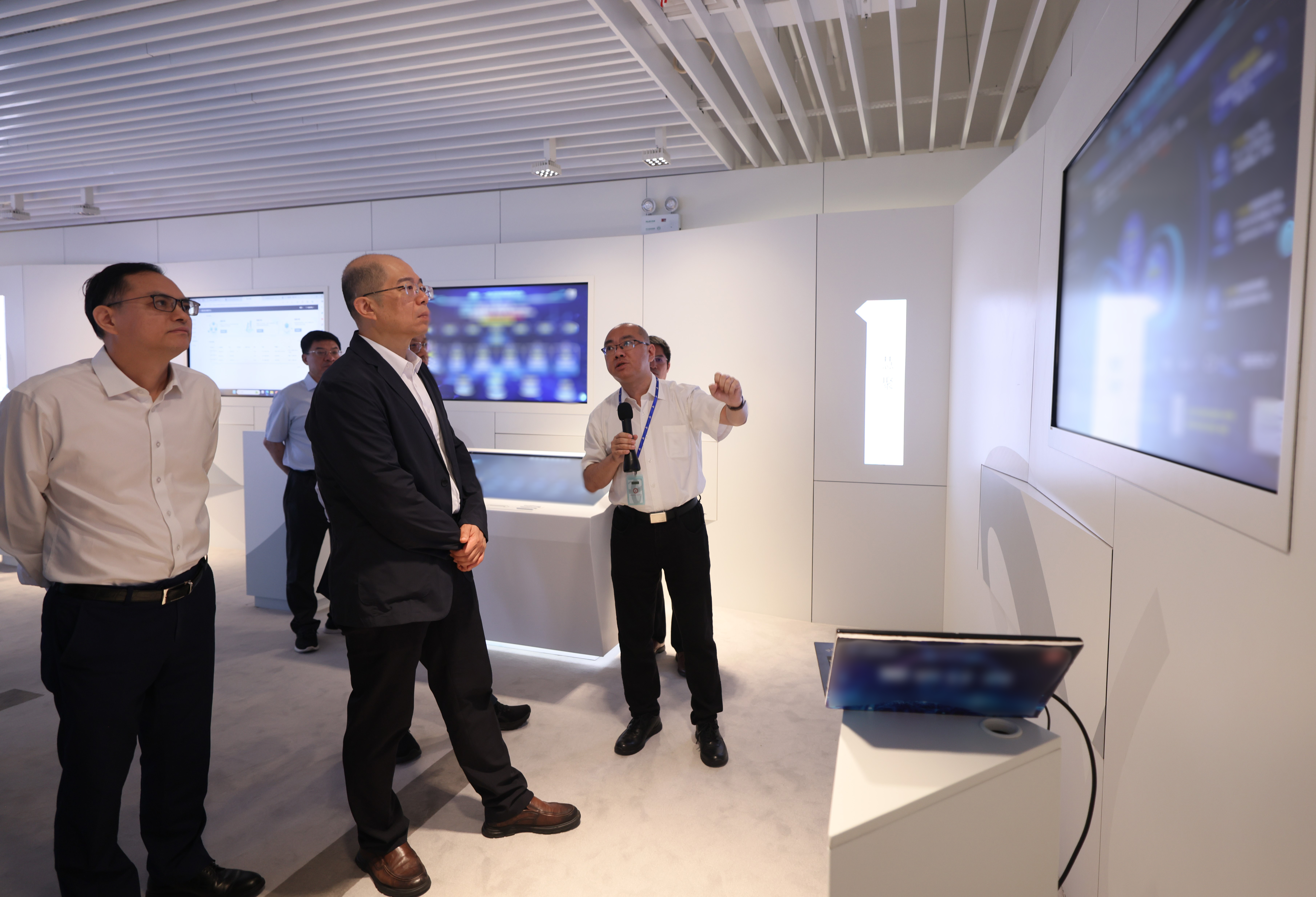 张玉卓、、国资、、央企、、国资委、、书记、、主任、、国企、、企业刷新